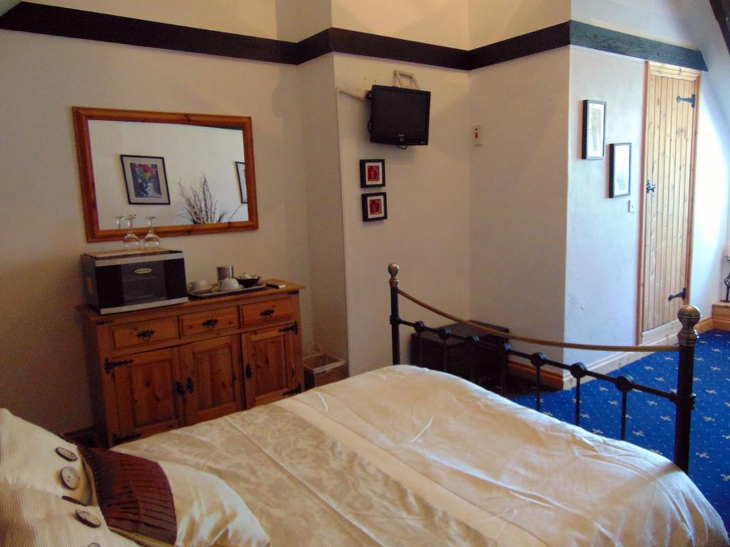 The Racehorse Inn Лонсестон Номер фото